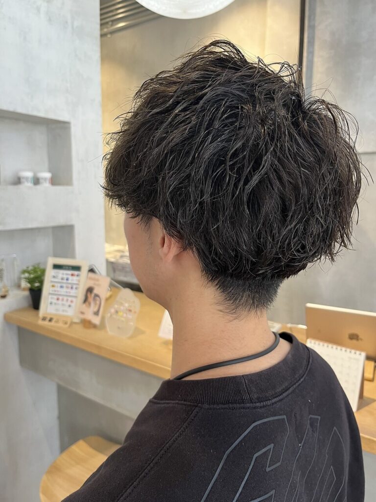 縦落ちツイストスパイラルパーマ